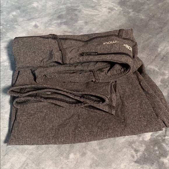 💚 3 for $15 💚 - Under Armour Capris approximate size Small - Picture 16 of 16